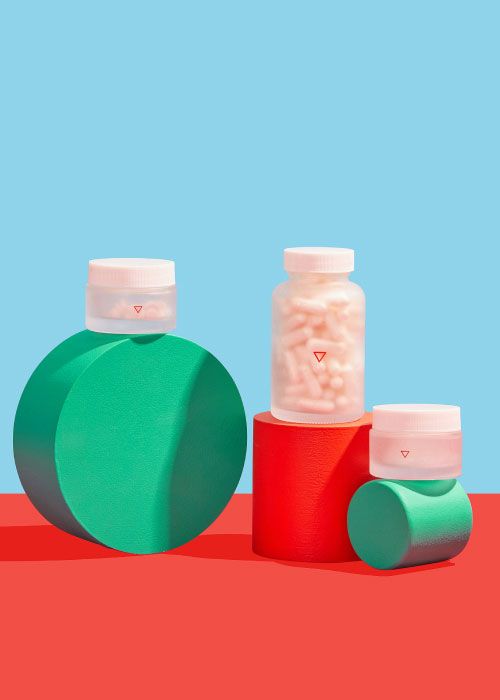 Wisp yeast infection meds on a colorful geometric background